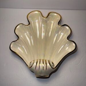 Vintage Lusterware Iridescent Clam Shell Scallop 22K Gold Trim